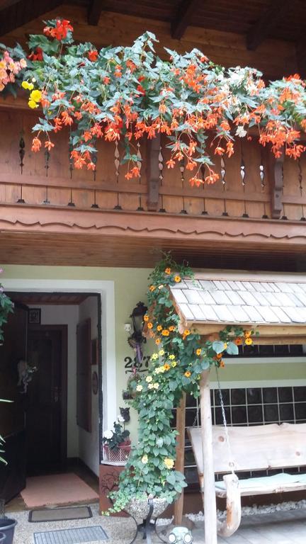 Haus Grundner Hotel Grosssolk Exterior foto